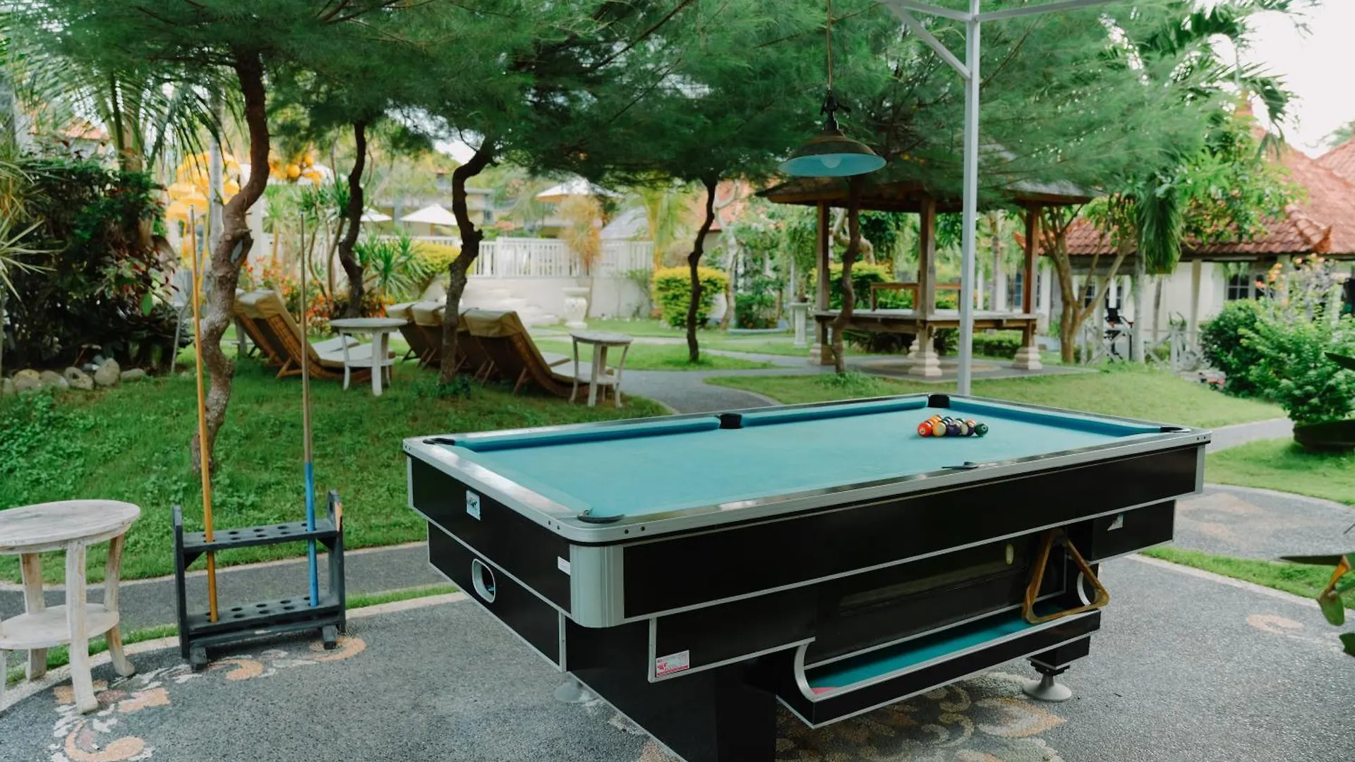 Taman Asih Bingin Homestay Uluwatu