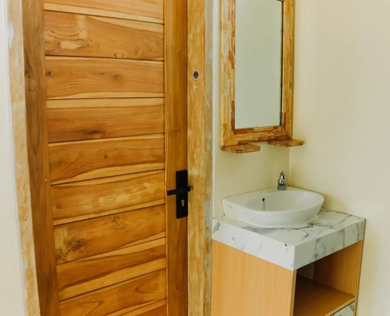 Taman Asih Bingin Homestay Uluwatu
